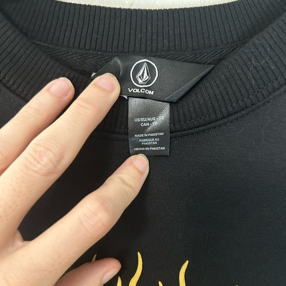 NWOT Volcom Daybreak Black Crewneck Sweatshirt, Size XS - Picture 4 of 7